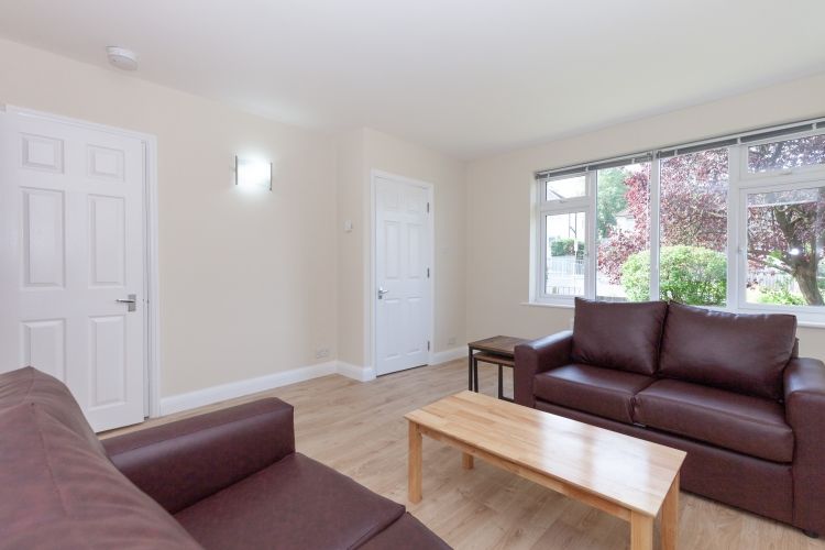 Property photo 1 of 10 234083