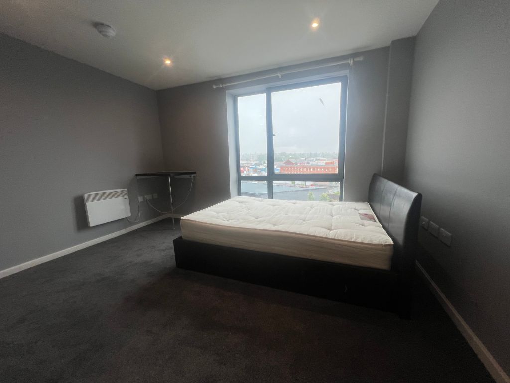 Property photo 3 of 6