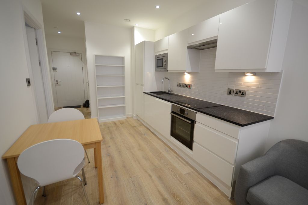 Property photo 2 of 9 Photo 02