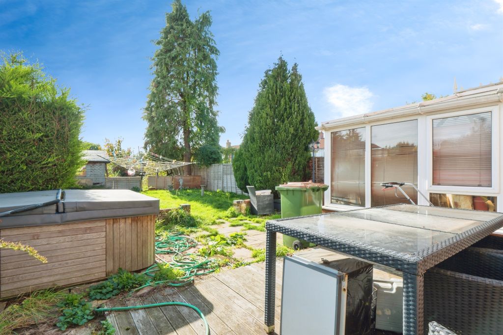 Property photo 3 of 17