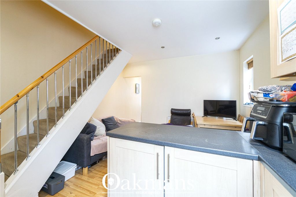 Property photo 3 of 16 Picture No. 05