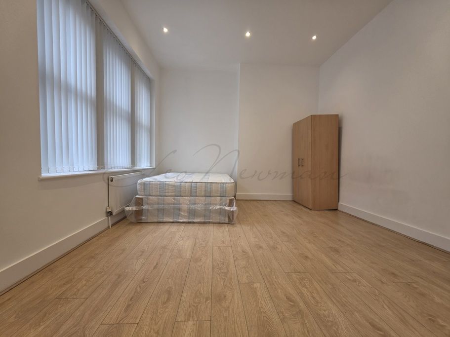 Property photo 2 of 12 Jpg