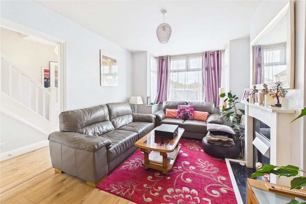 Property photo 2 of 18 Picture No. 09
