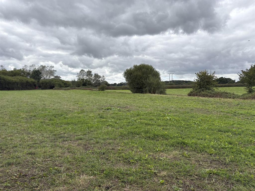 Property photo 3 of 7 Lot 2 (Photo 1).Jpg