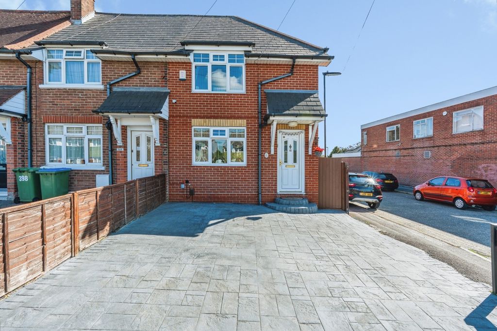 Property photo 1 of 17 Pbox-Img.Jpg