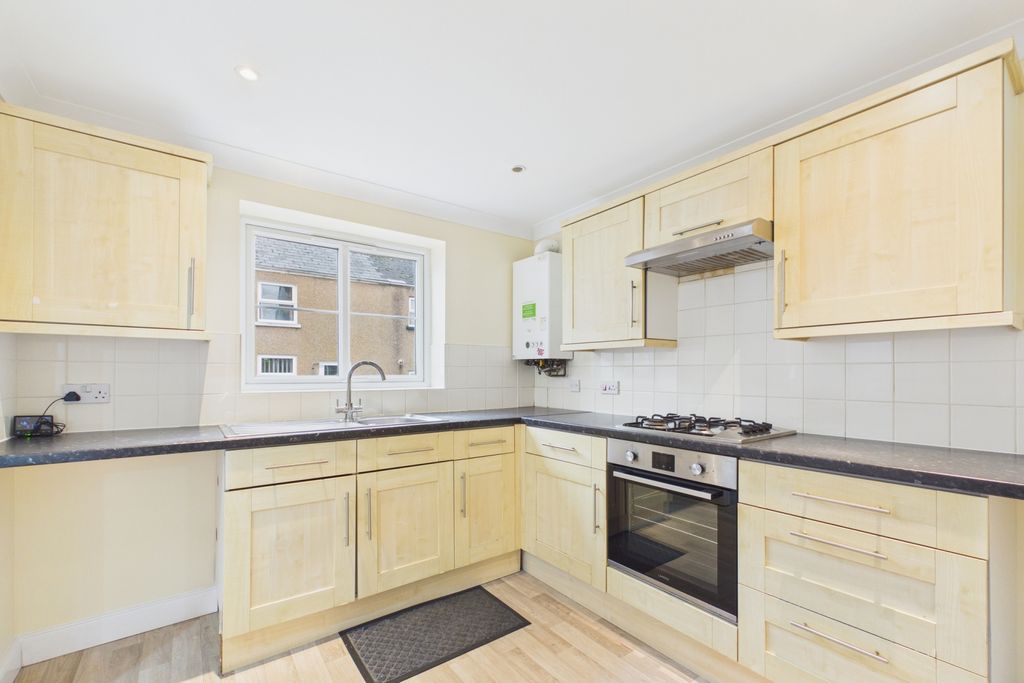 Property photo 2 of 14 Picture No. 20