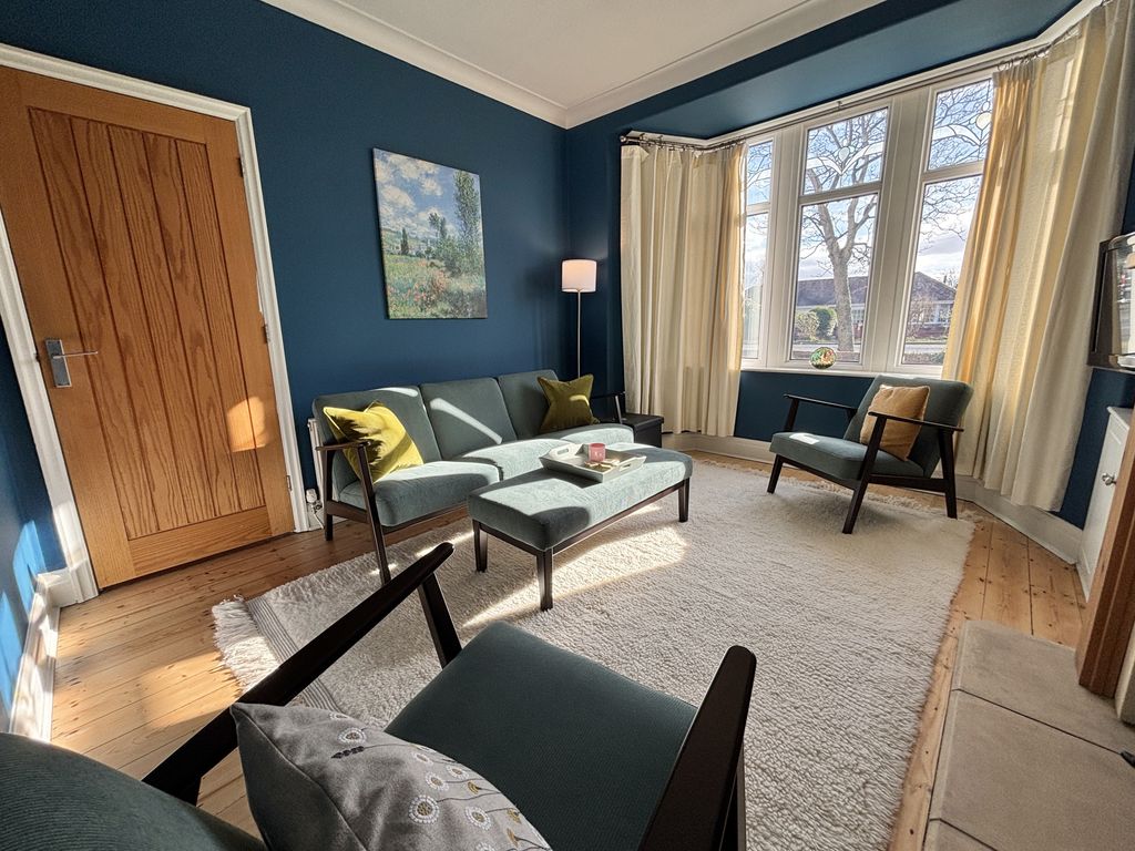 Property photo 3 of 36