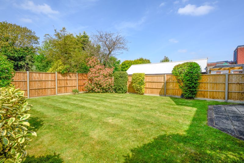 Property photo 2 of 15 Photo 17