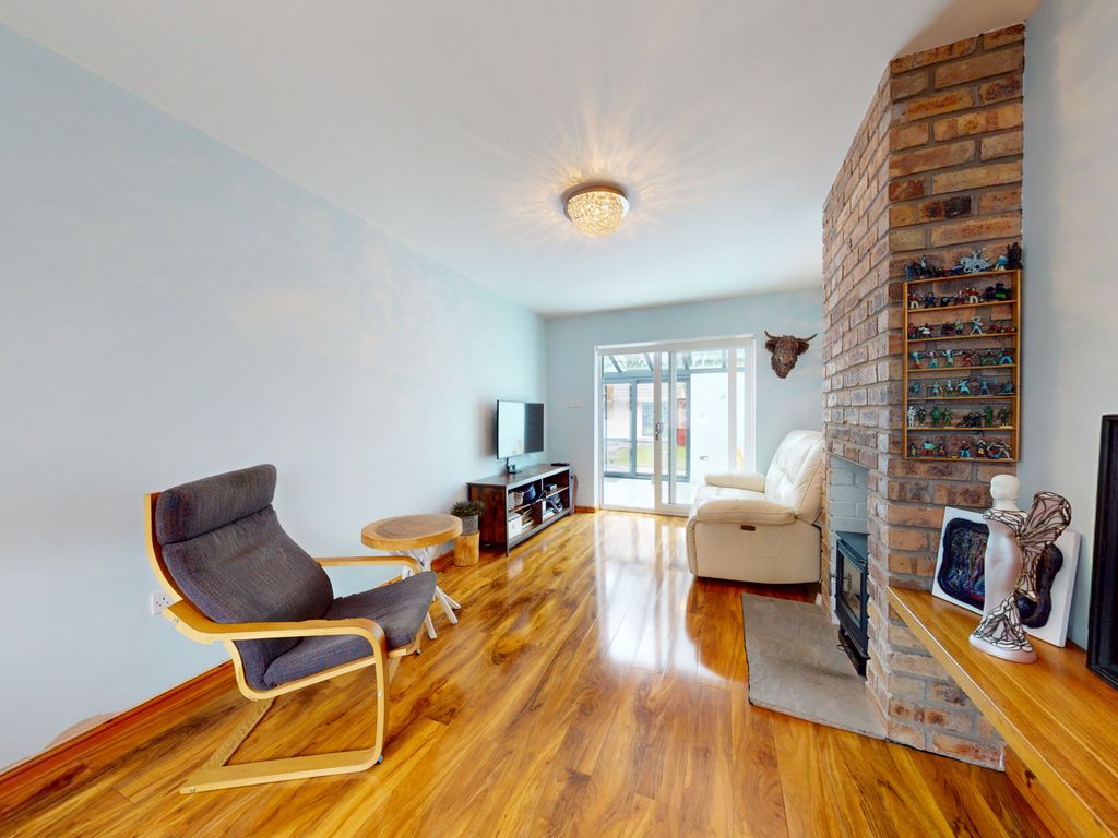 Property photo 3 of 24