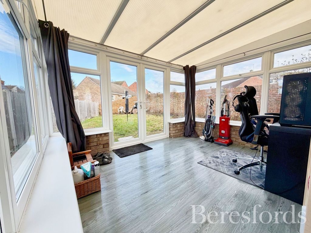 Property photo 3 of 8 Picture No. 22