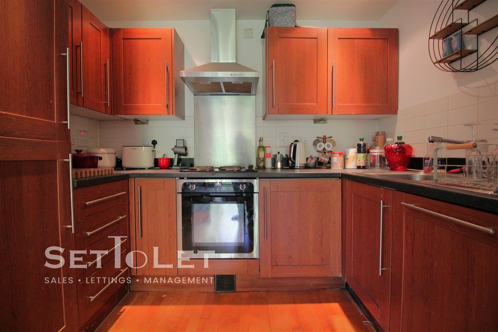 Property photo 3 of 14 Img_1181.Jpg