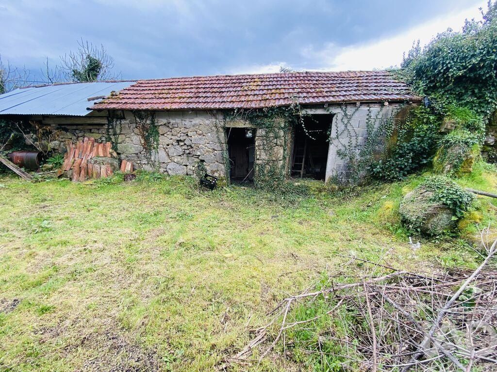 Property photo 2 of 36