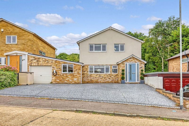 Property photo 1 of 28 4679760