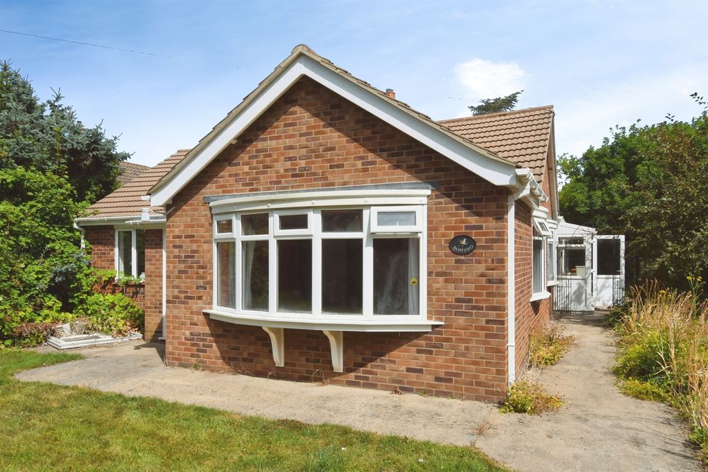 Property photo 1 of 16