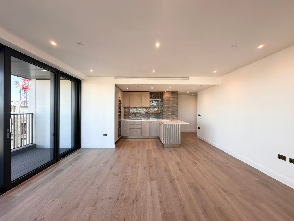 Property photo 1 of 25