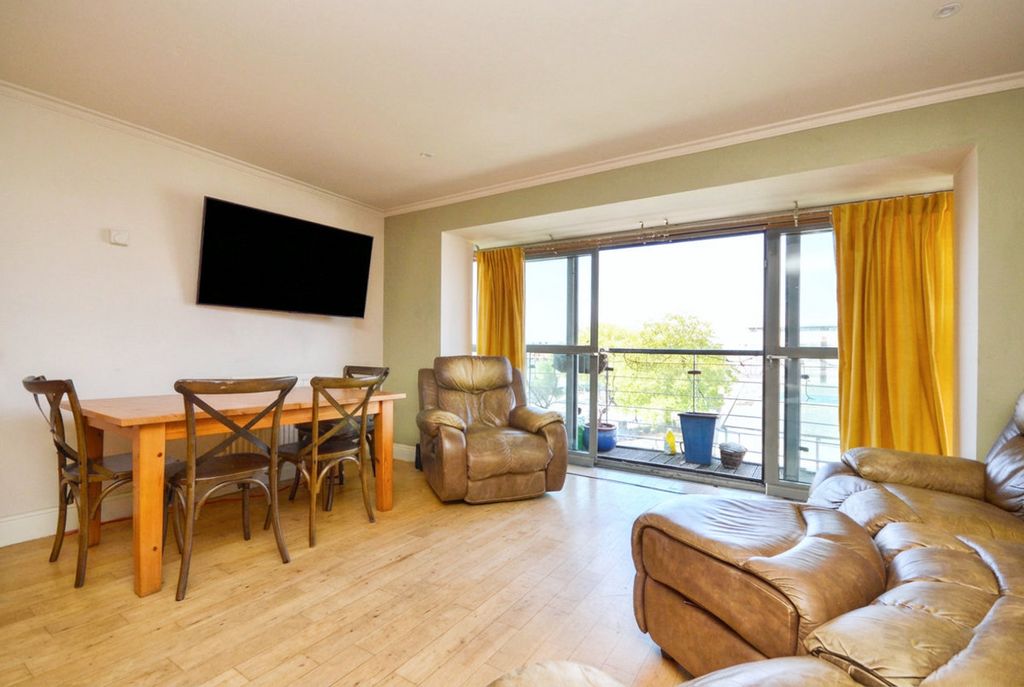 Additional image 4 of 4 bed flat for saleRedcliff Backs, Bristol BS1