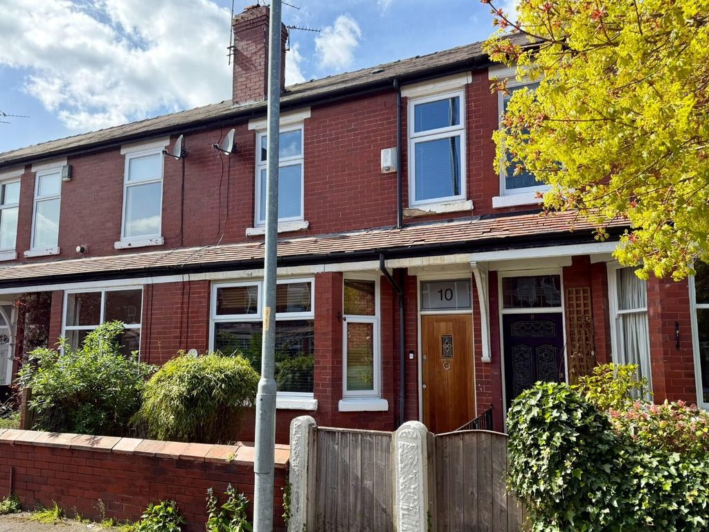 Property photo 1 of 22