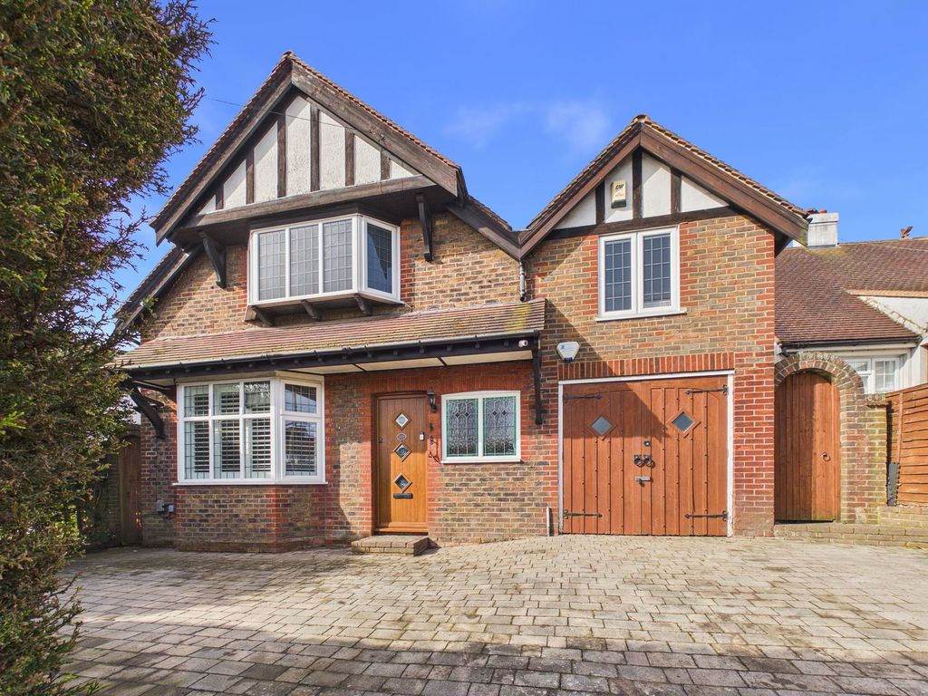 Property photo 1 of 26