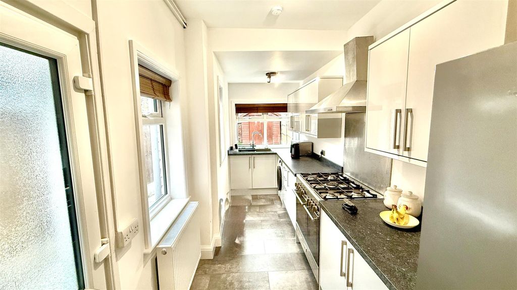 Property photo 2 of 18 Img_8416.Jpeg