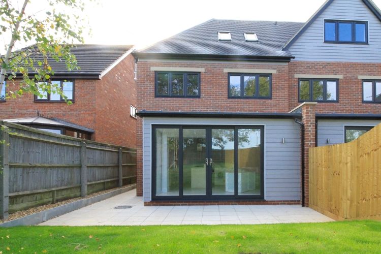 Property photo 2 of 13 288422