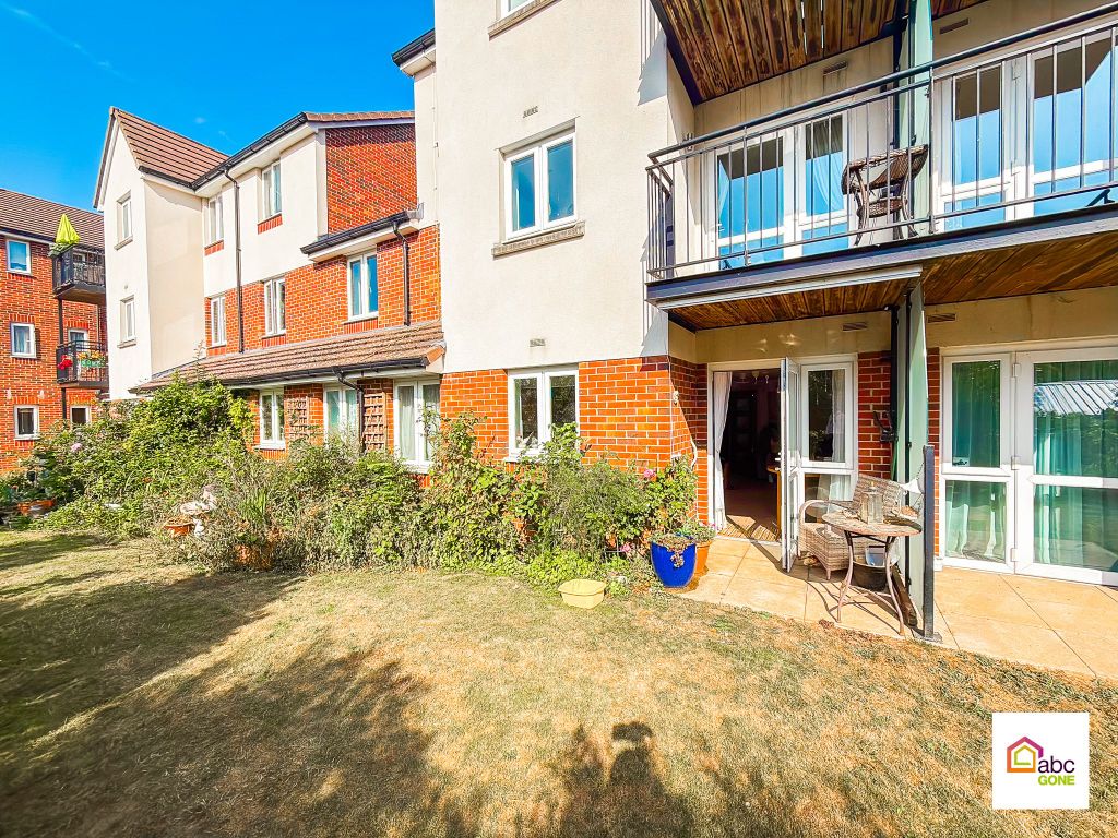 Property photo 1 of 35