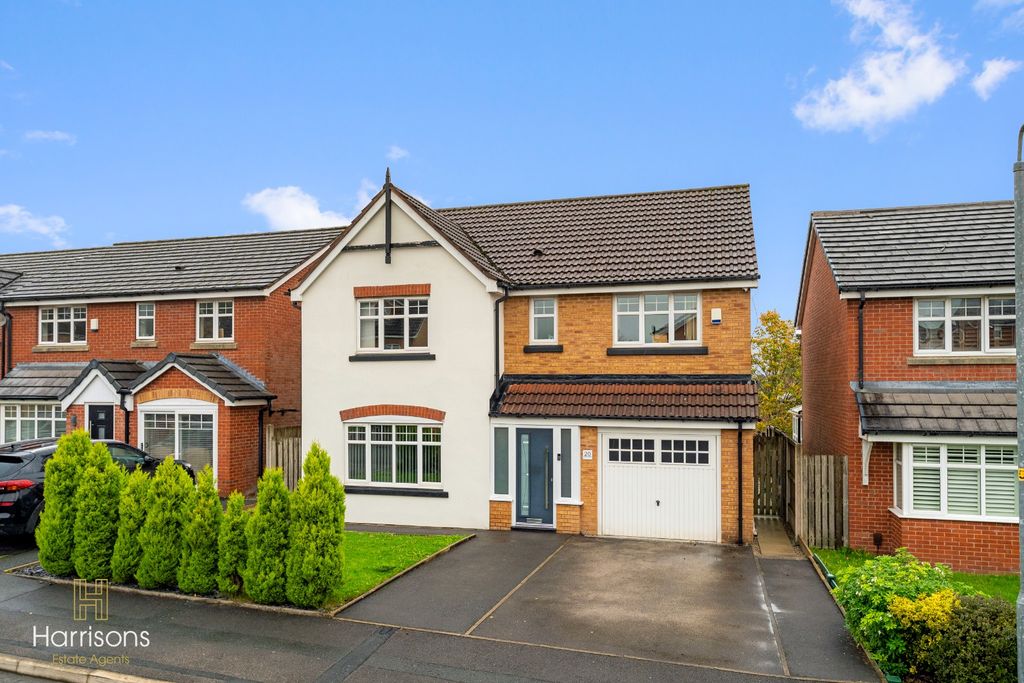 Property photo 2 of 35 5704352