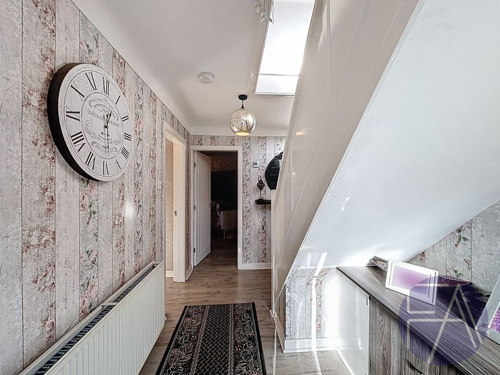 Property photo 3 of 38 4768886