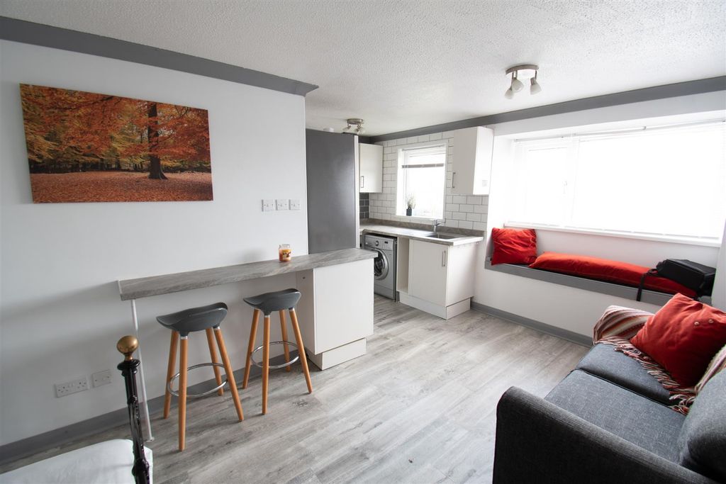 Property photo 2 of 7 Dsc_1667.Jpg