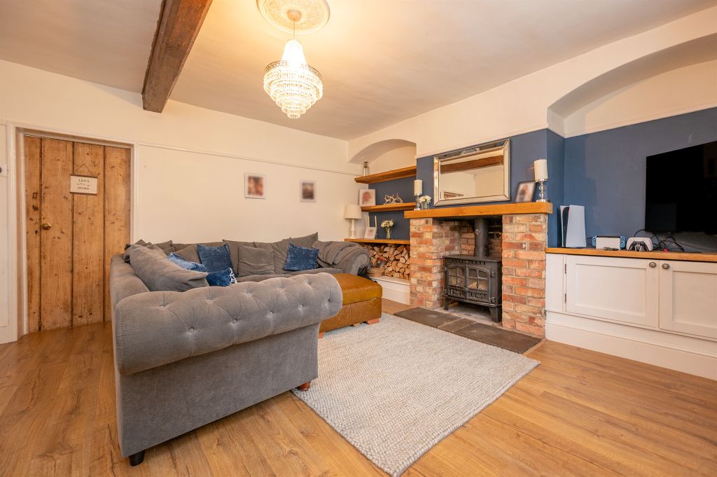 Property photo 3 of 18