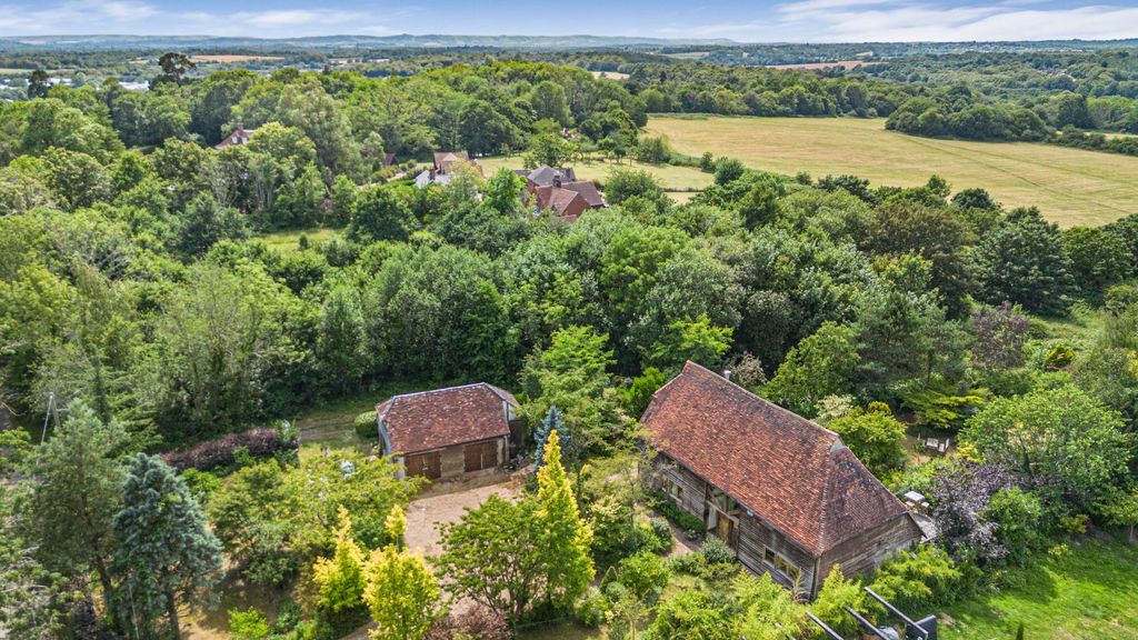 Property photo 1 of 31 Swallow Barn