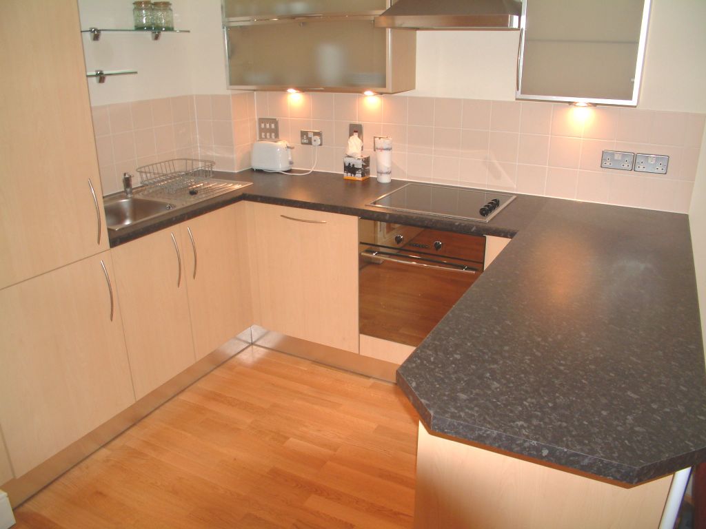 Property photo 2 of 9