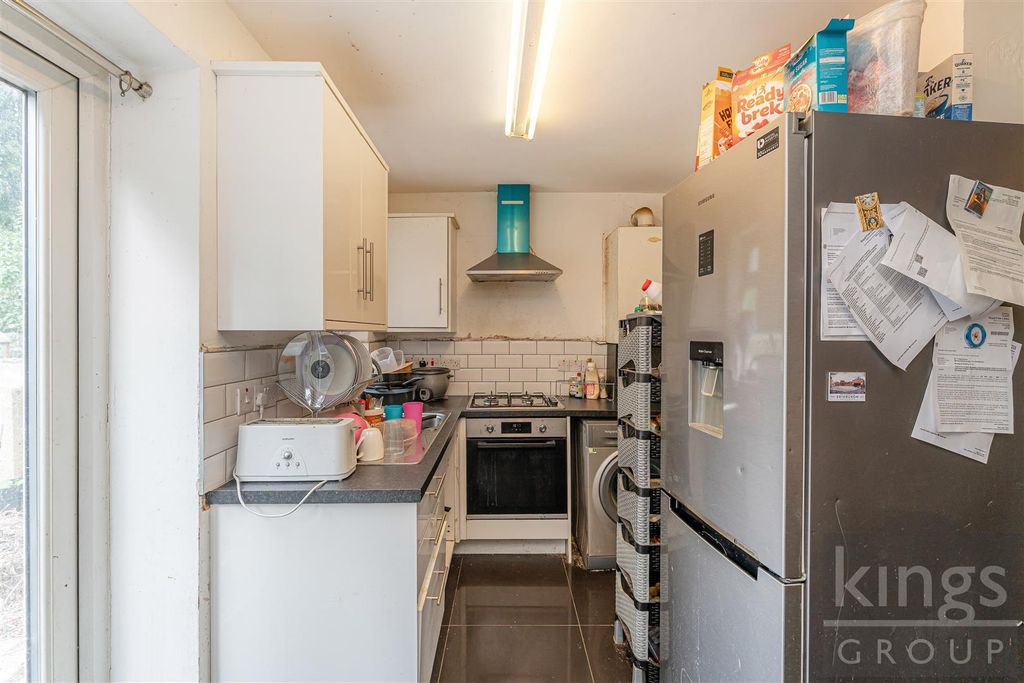Property photo 3 of 13
