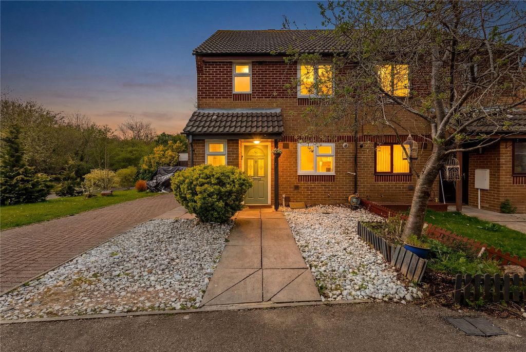 Property photo 1 of 14 Twilight Edit