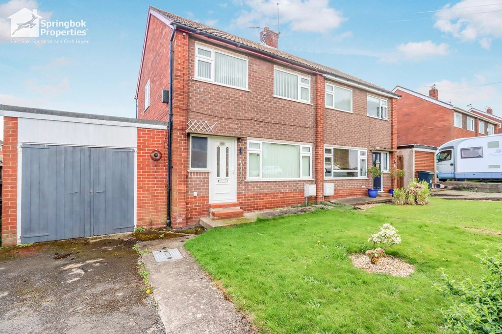 Property photo 1 of 18 Front View