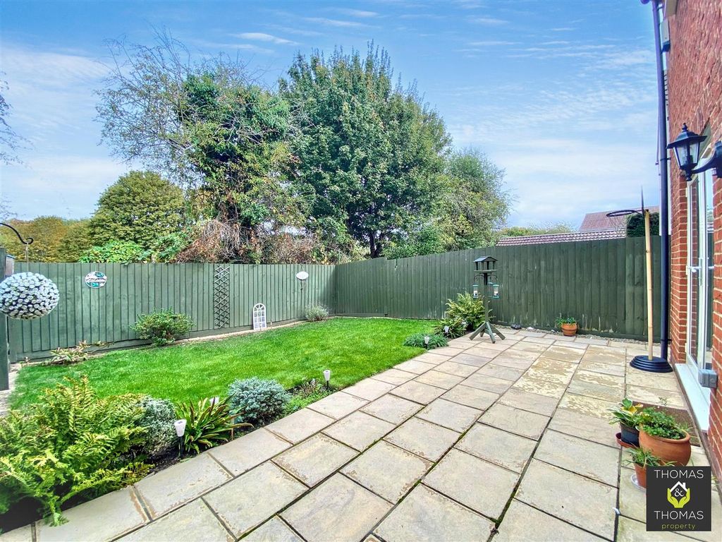 Property photo 3 of 15