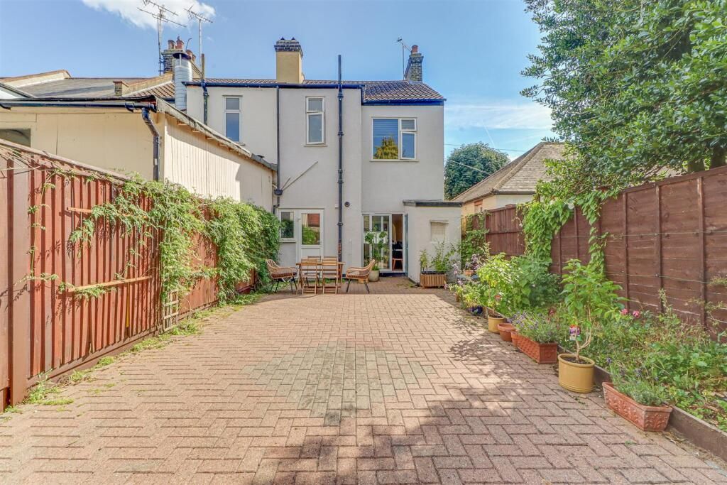 Property photo 2 of 12 Rear Garden