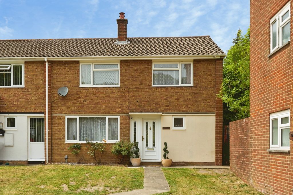 Property photo 1 of 15