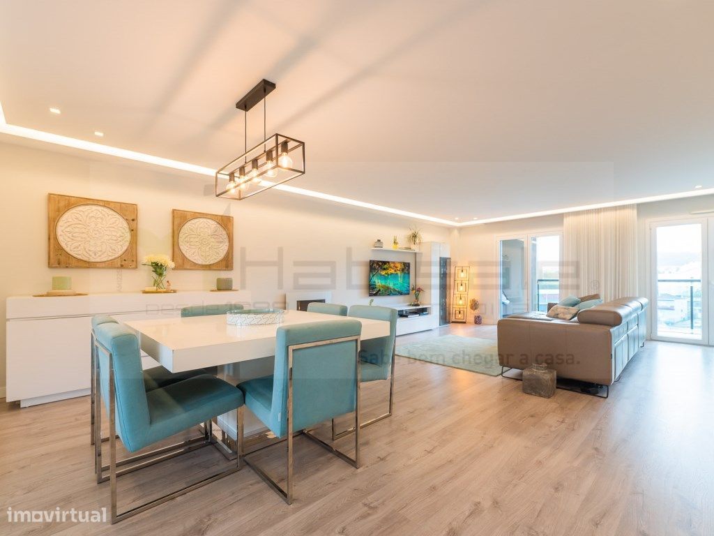 Property photo 3 of 59