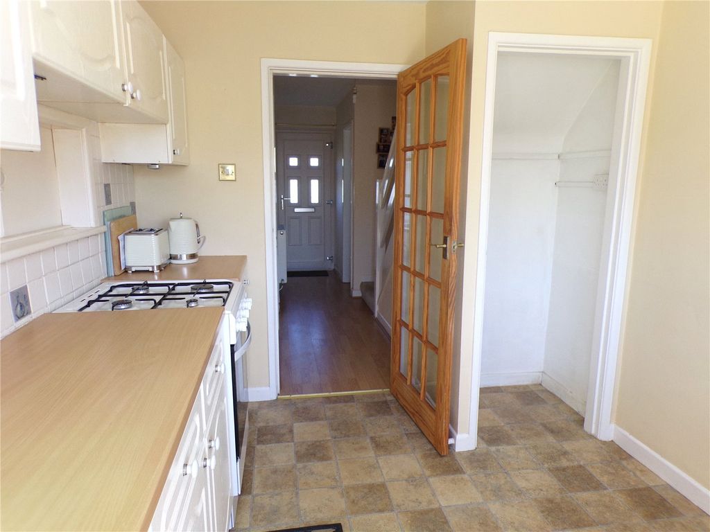 Property photo 2 of 18 Picture No. 24
