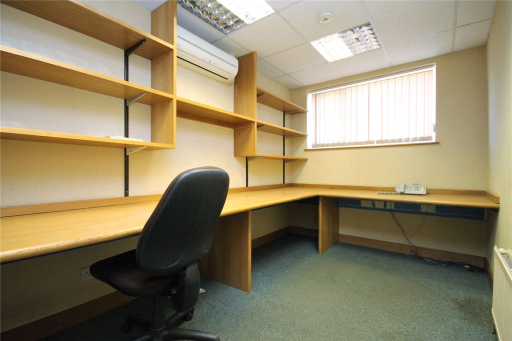 Property photo 3 of 12 Picture No. 08