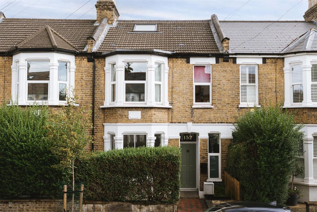 Property photo 1 of 18 Albert_Road_02-1.Jpg