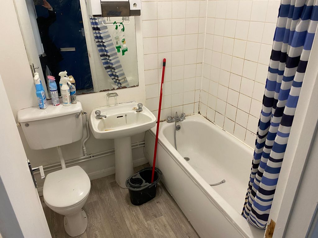 Property photo 3 of 3