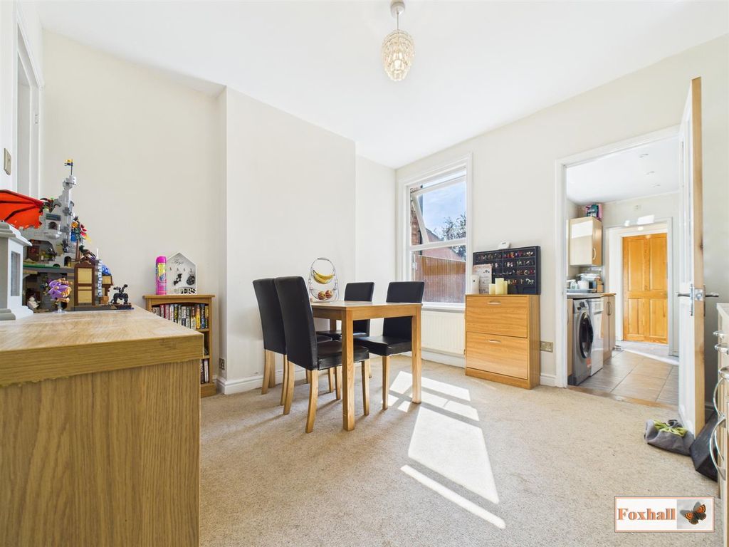 Property photo 2 of 19 Dining Room