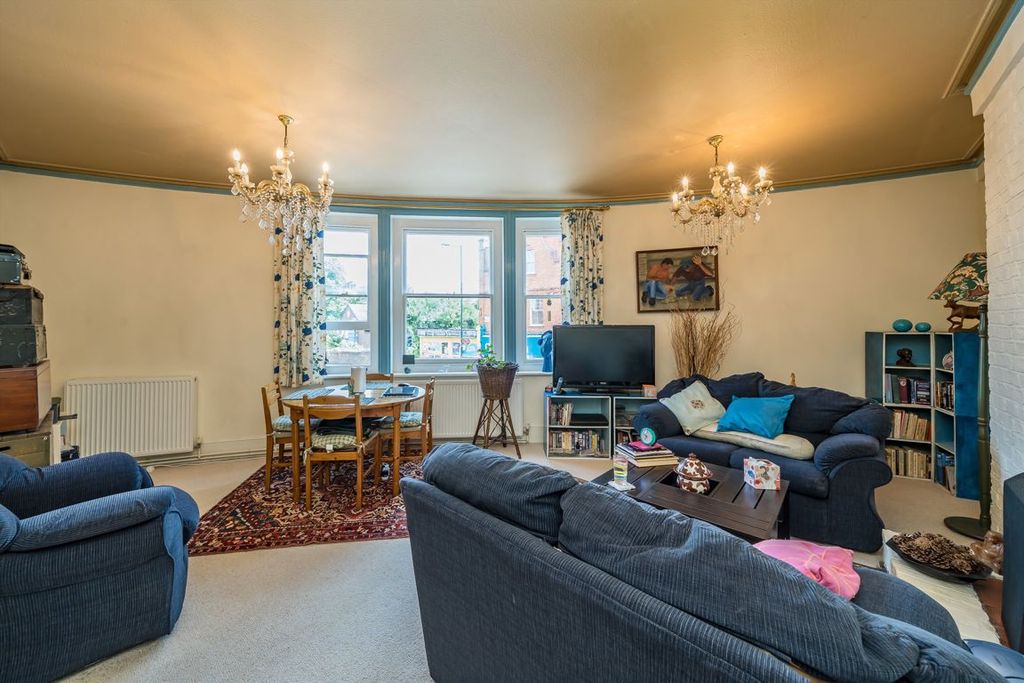 Property photo 2 of 5