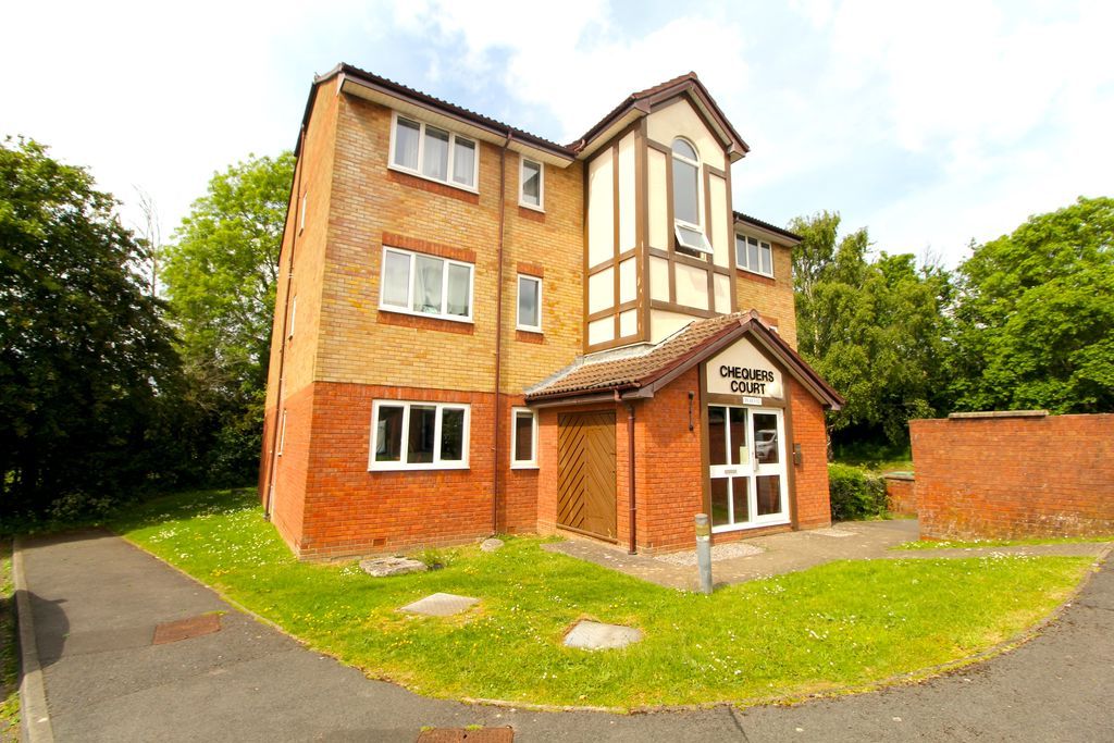 Property photo 1 of 6 Apartment Block