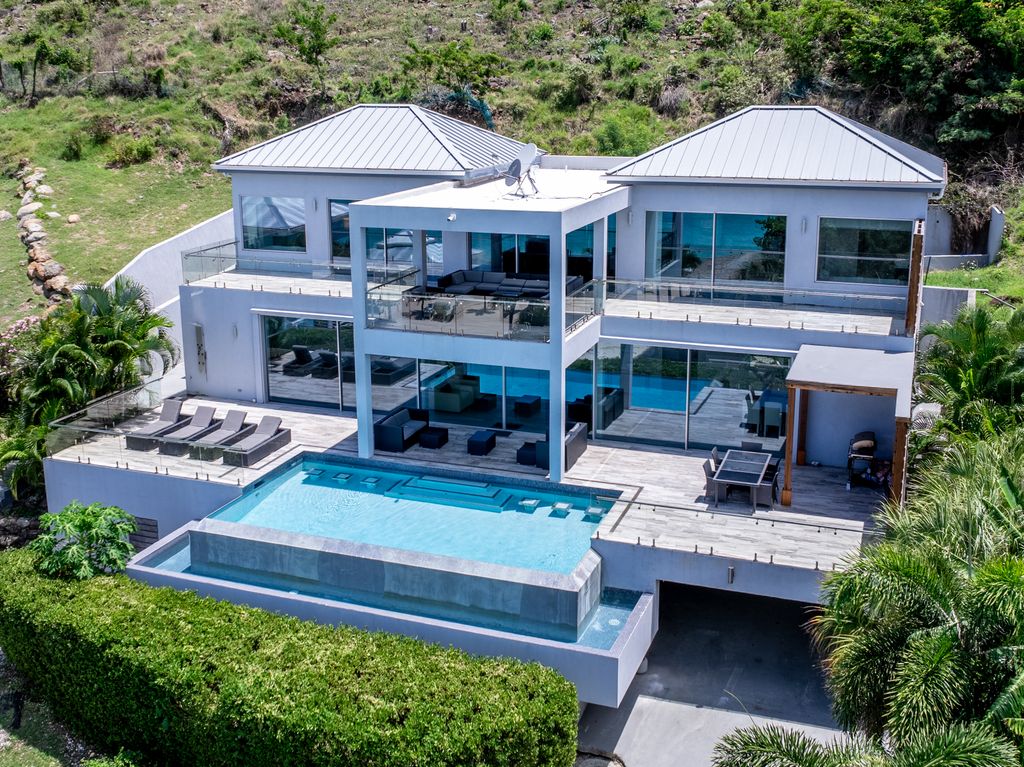 Property photo 3 of 20