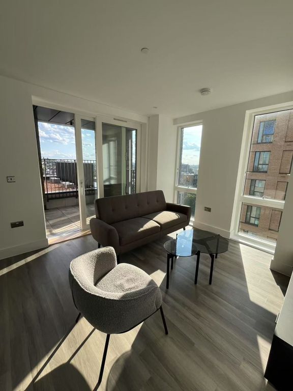 Property photo 1 of 5