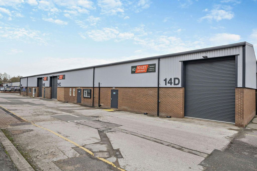 Property photo 1 of 32 8627823Exterior20800.Jpg