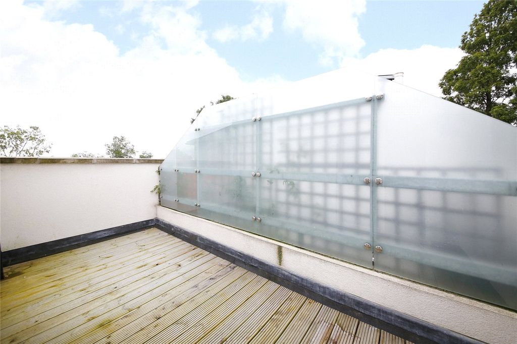 Property photo 3 of 13 Picture No. 05