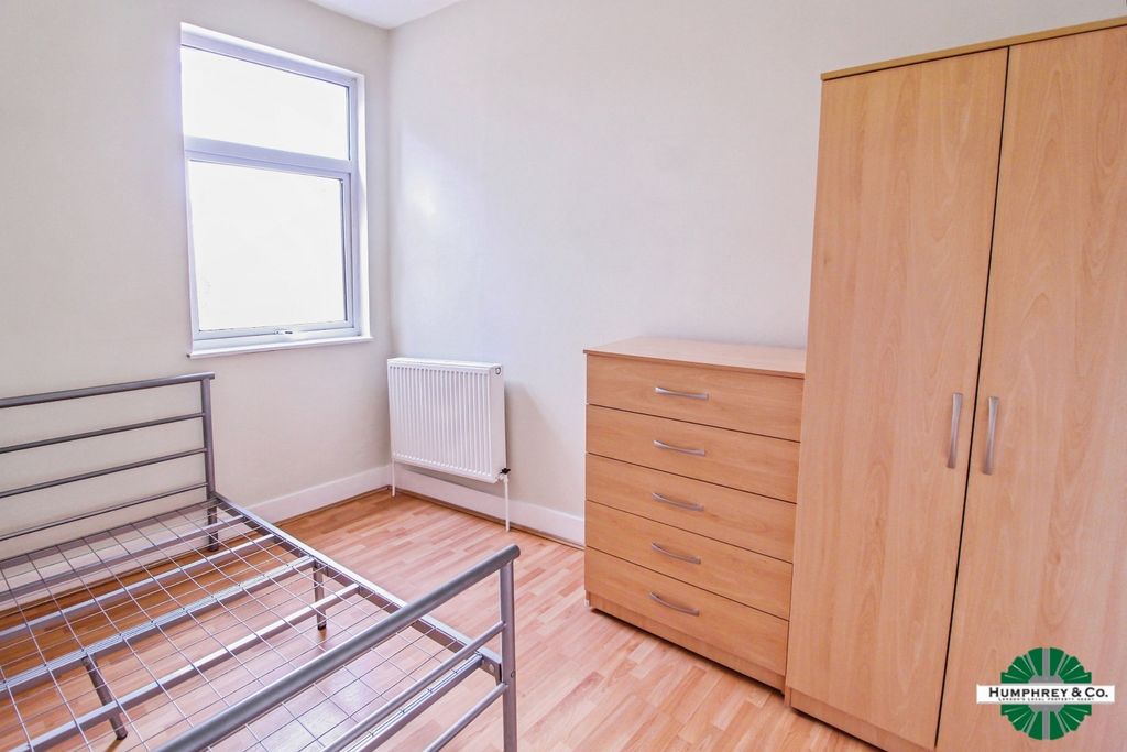 Property photo 2 of 6 Pbox-Img.Jpg